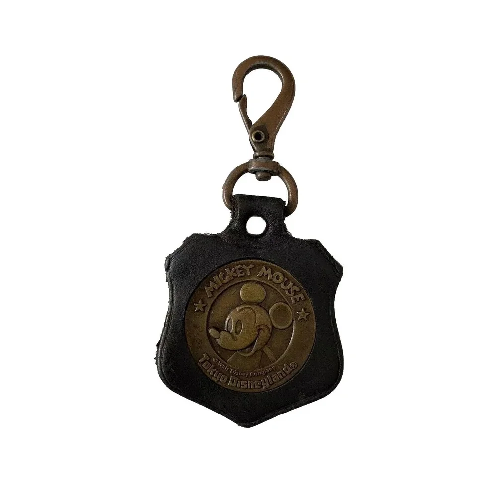 Disney Mickey Mouse Walt Tokyo Disneyland Gold Black Leather Keyring Holder